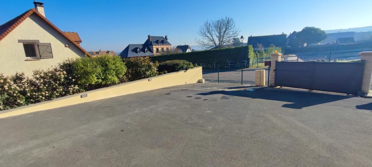 La Kaz Rhumantique Sauna And Spa Privatif La Riviere-Saint-Sauveur Luaran gambar